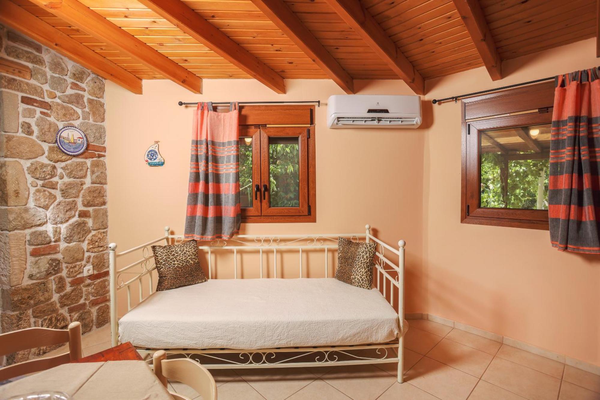 Madlen Apartments Nea Skioni Ngoại thất bức ảnh